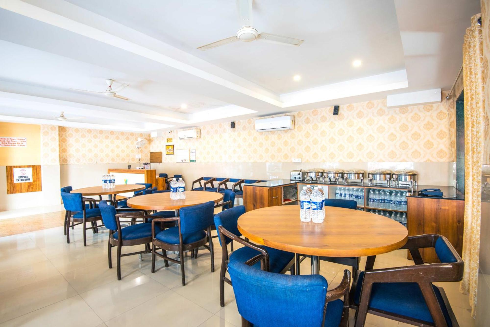 Hotel Treebo Empire Executive Premium, Hinjewadi Hinjawadi Exterior foto
